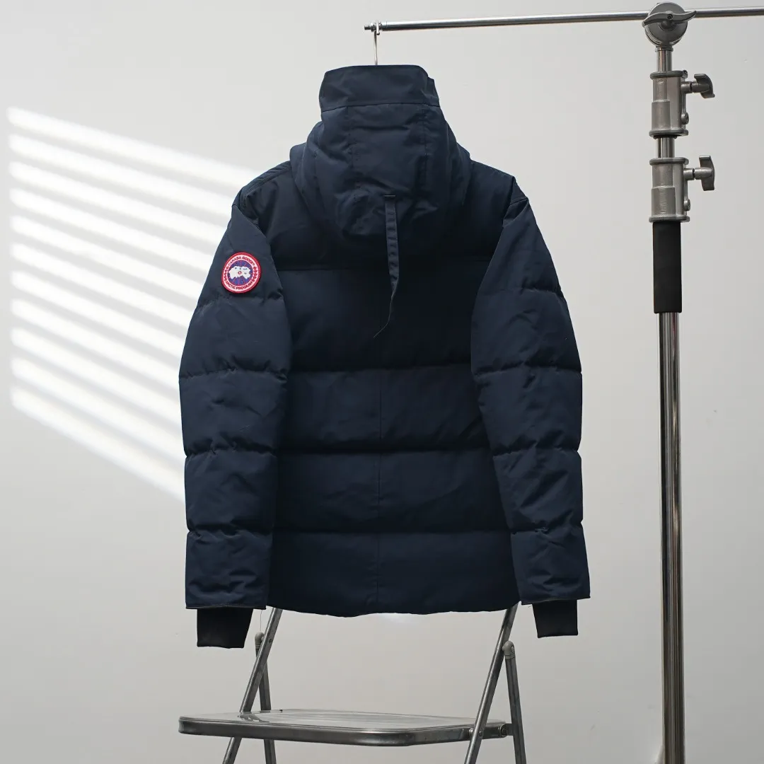 CANADA GOOSE 17 ：Dark Blue Size：S-XXL